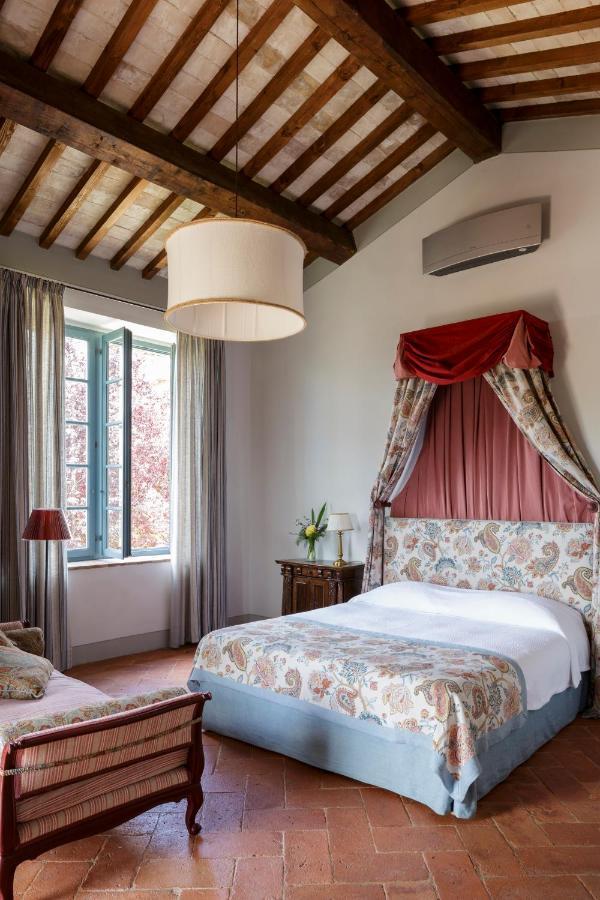 Borgo Pignano Tuscany エクステリア 写真
