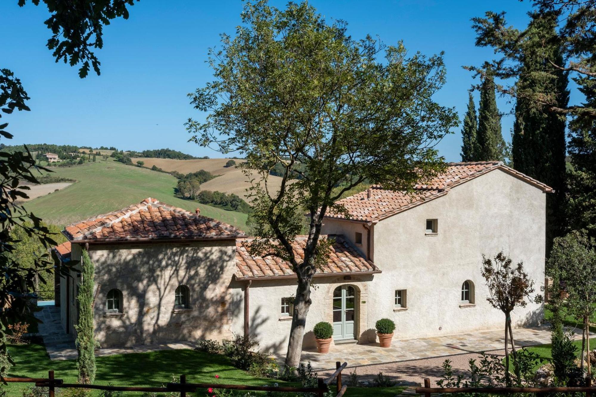 Borgo Pignano Tuscany エクステリア 写真