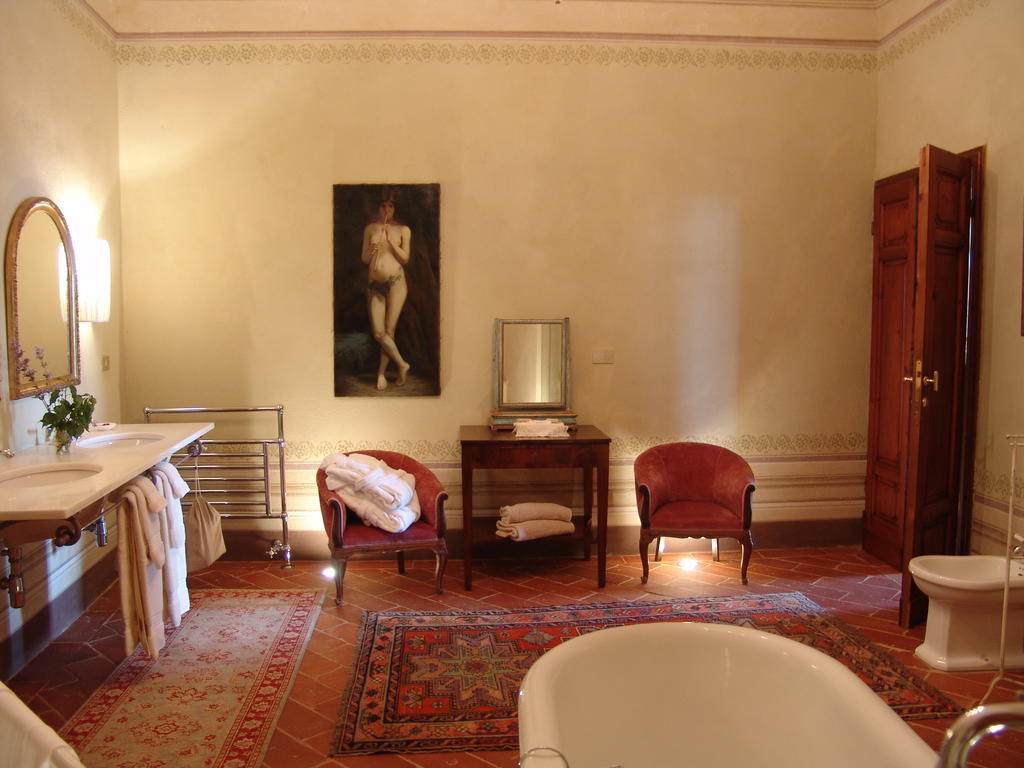 Borgo Pignano Tuscany エクステリア 写真