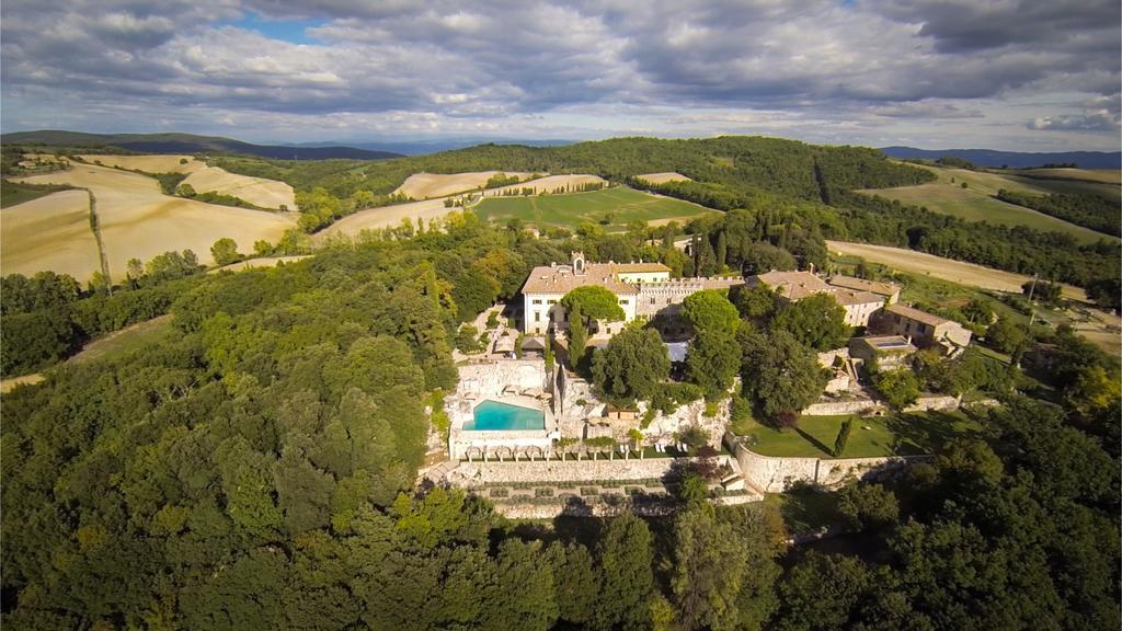 Borgo Pignano Tuscany エクステリア 写真